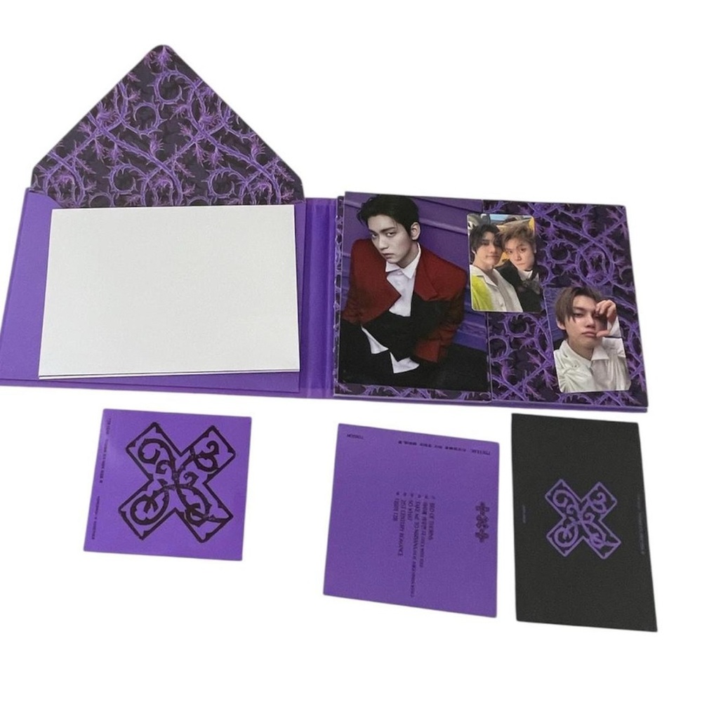 Tomorrow x Together – 7TH YEAR: A Moment of Stillness in the Thorns